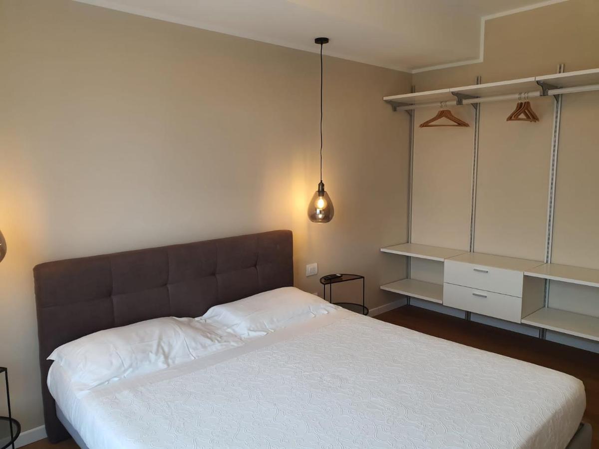 Blu Sea Apartments Pietra Ligure Bagian luar foto